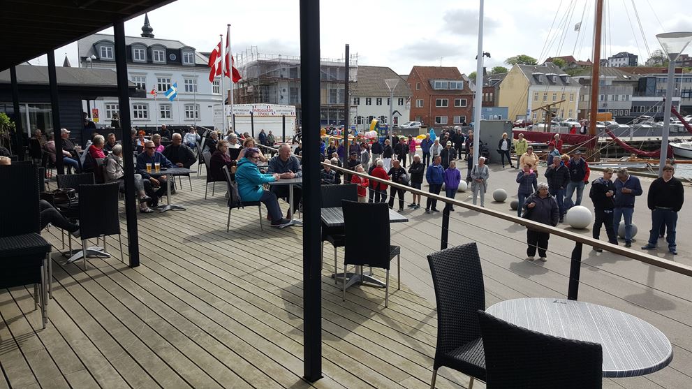 Solnedgangssang på Lemvig Havn (06.07.23)