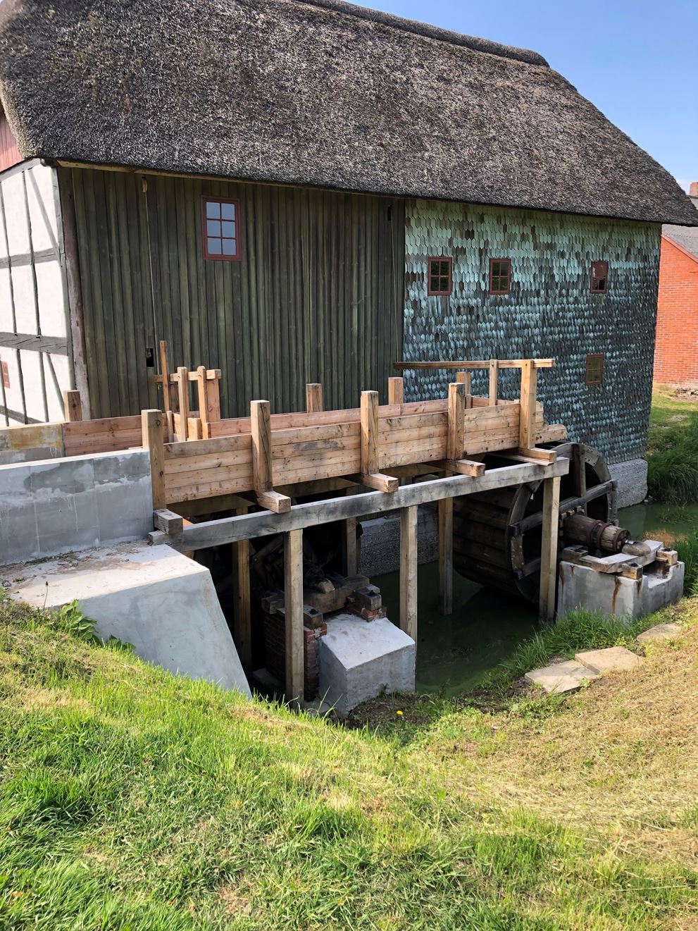 AA-MØLLE DEN GAMLE VANDMØLLE i drift 15/7