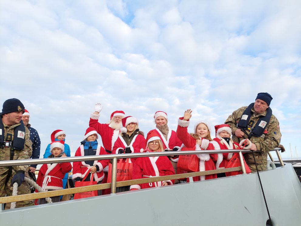 Juleskibet ankommer til Lemvig havn