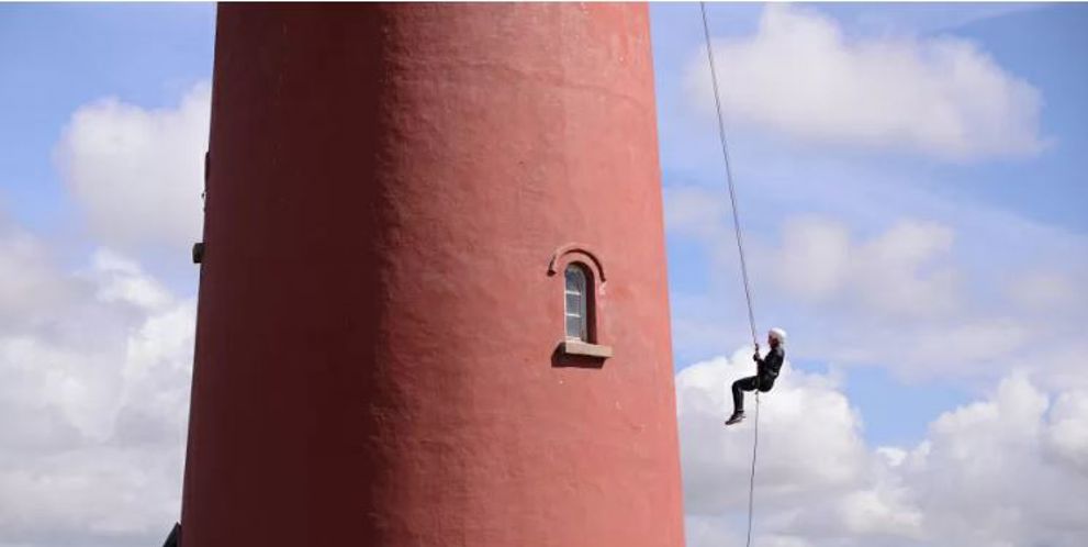 Rappelling på Bovbjerg Fyr